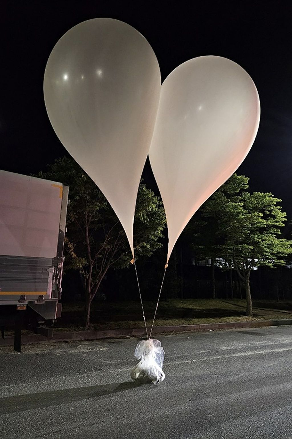 Jedan od puštenih balona