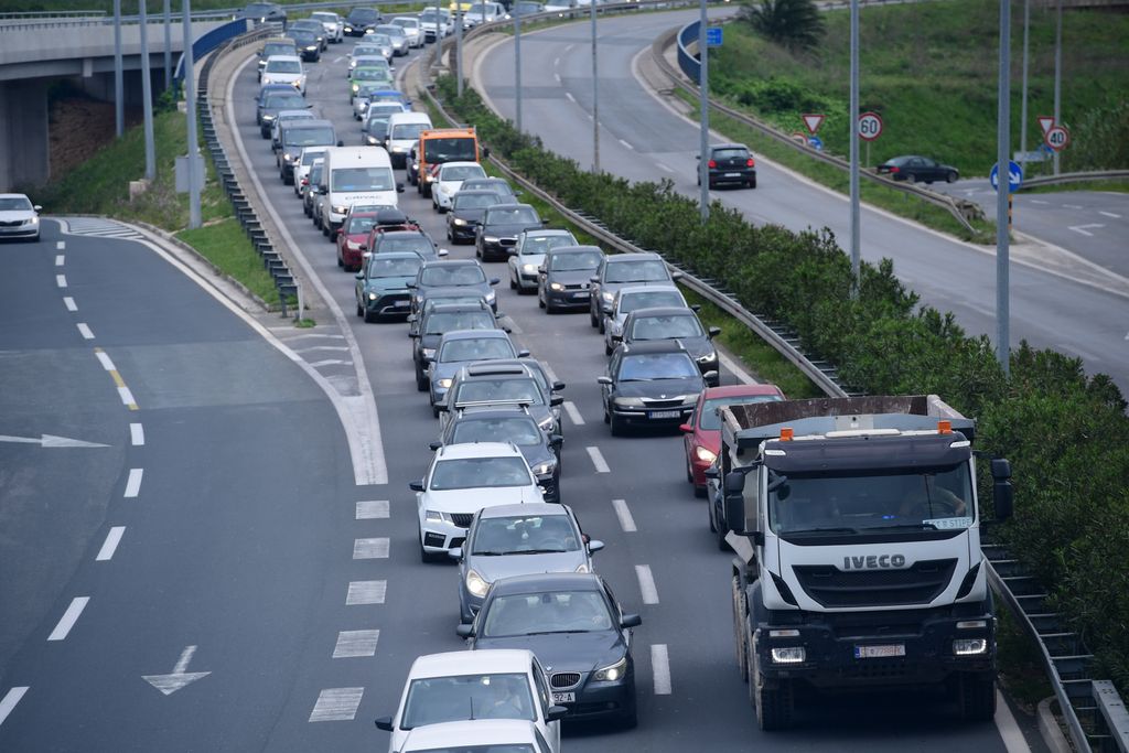Gužve na cestama diljem Hrvatske - 3