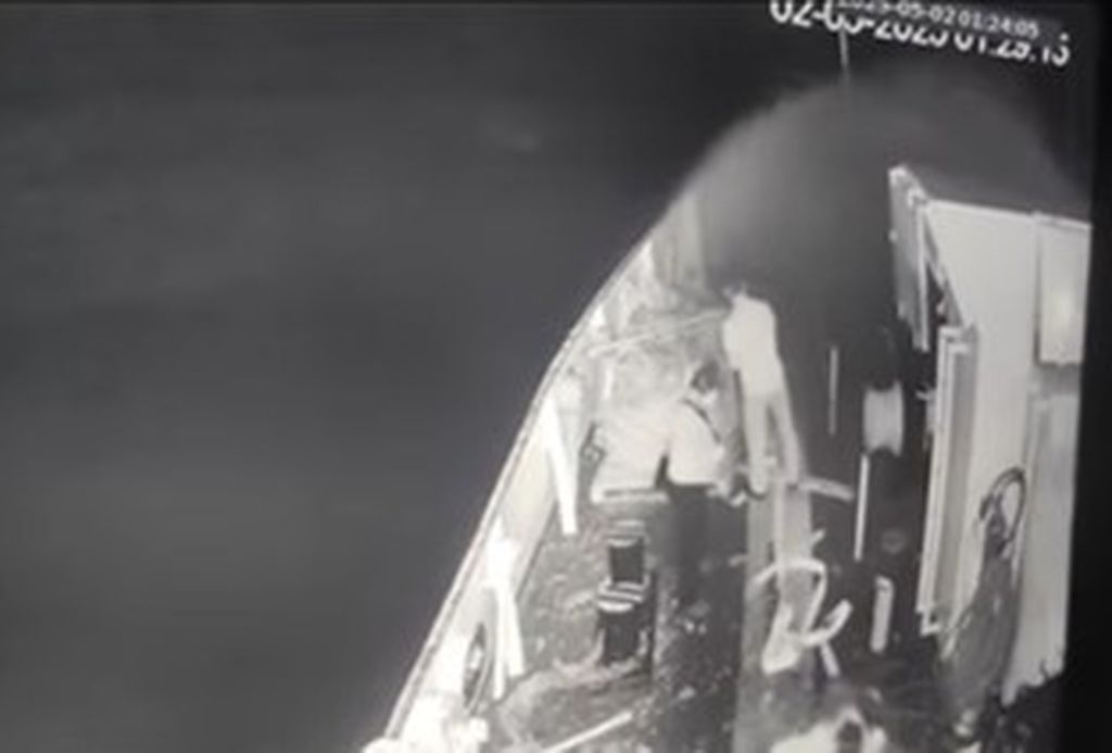 Tone brod s propalestinskim aktivistima