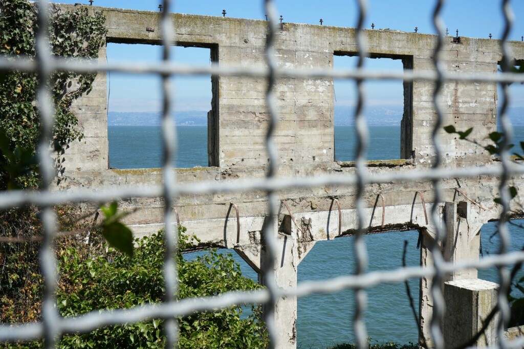 Alcatraz - 2
