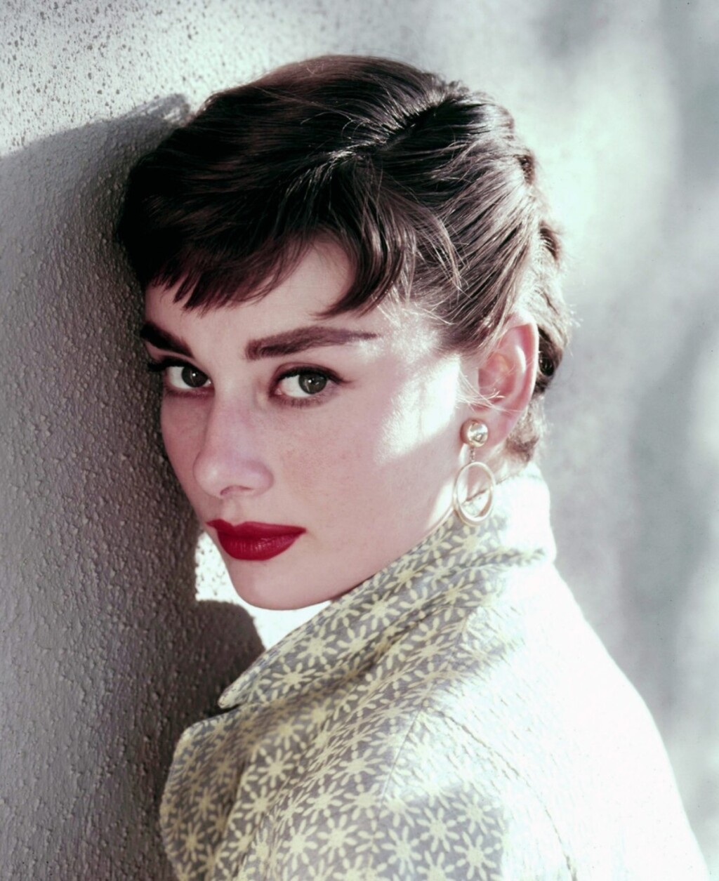 Audrey Hepburn često je nosila crveni ruž