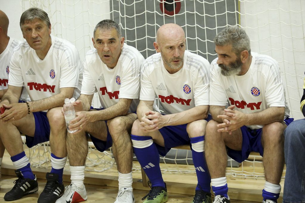 Legende za Mladena Bartolovića