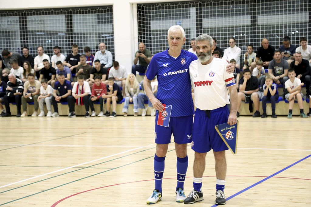 Legende za Mladena Bartolovića