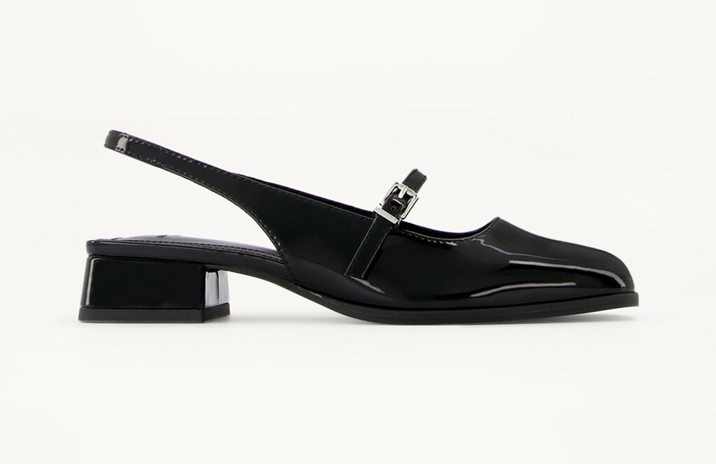 Bershka, 25,99 EUR