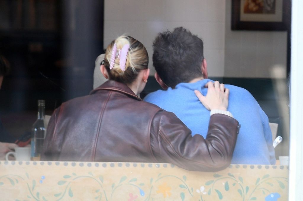 Gigi Hadid i Bradley Cooper - 5