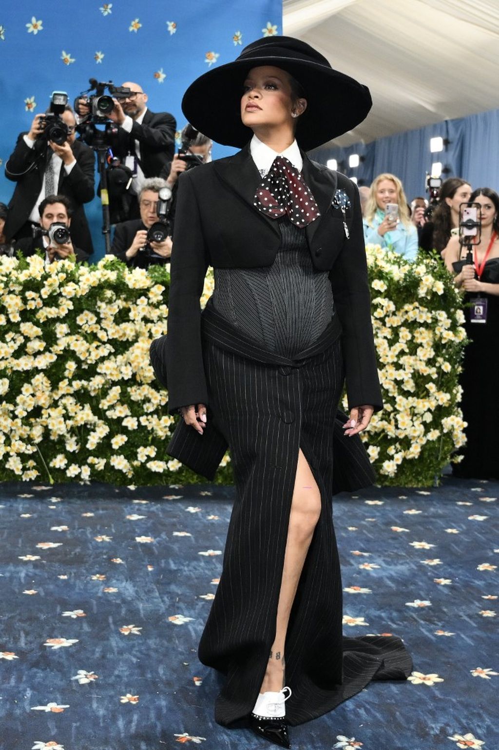 Rihanna - 2