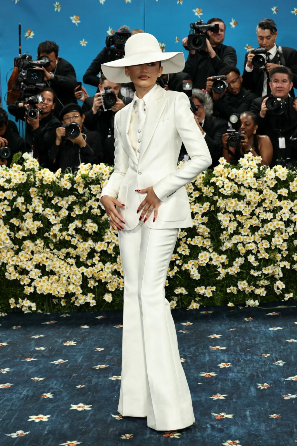 Zendaya u odijelu Louisa Vuittona