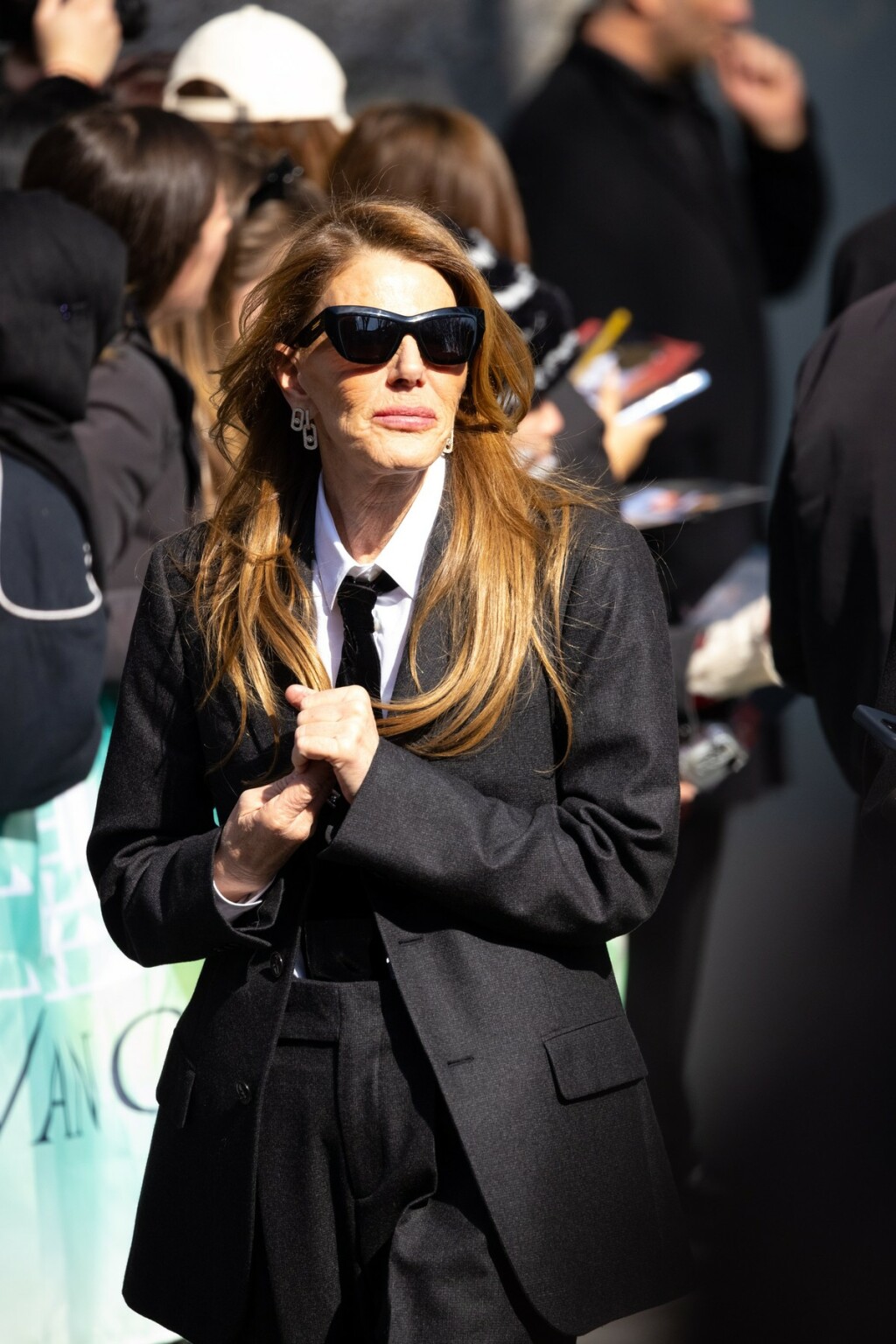 Anna Dello Russo s kravatom na Milanskom tjednu mode