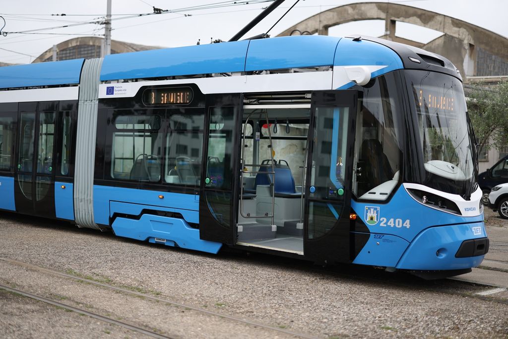 Četvrti novi tramvaj u Zagrebu