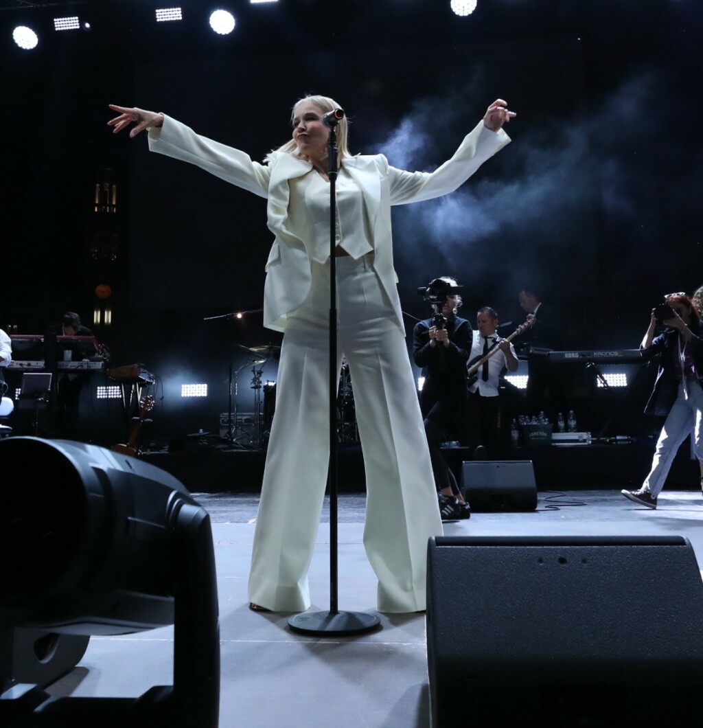 Jelena Rozga na koncertu u Splitu povodom Dana grada 2025. - 6