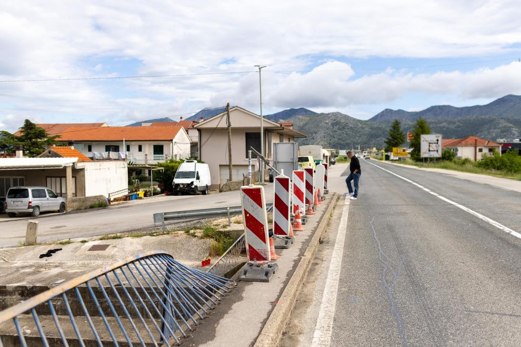 Prometna nesreća u mjestu Podgradina - 2