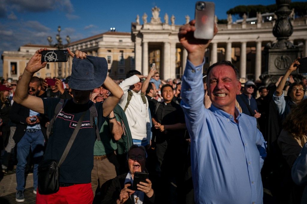 Vjernici i Švicarska garda