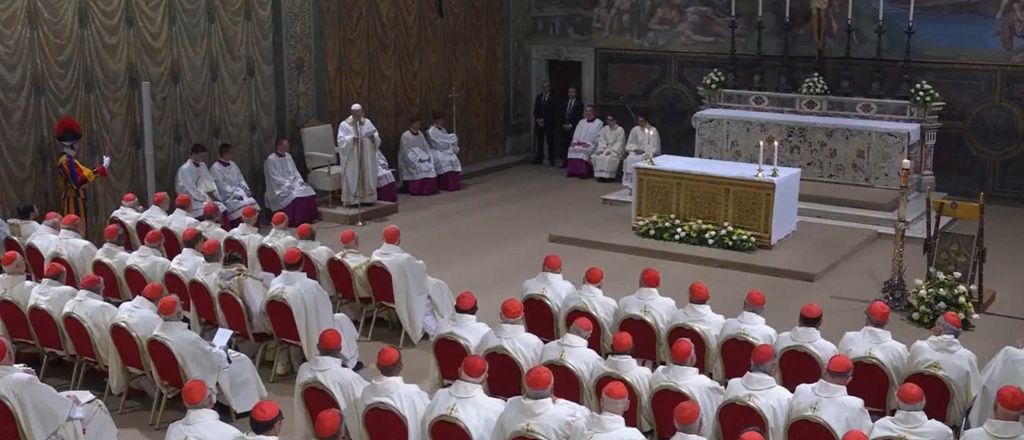 Papa Lav XIV. predvodi misu