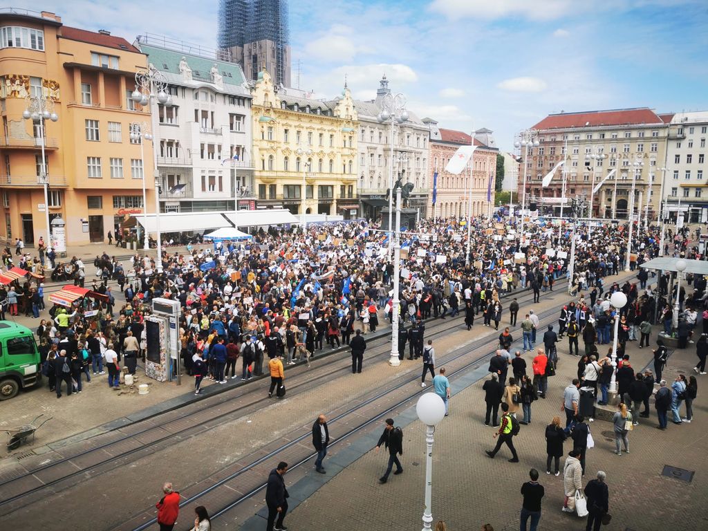 Povorka prosvjetnih radnika