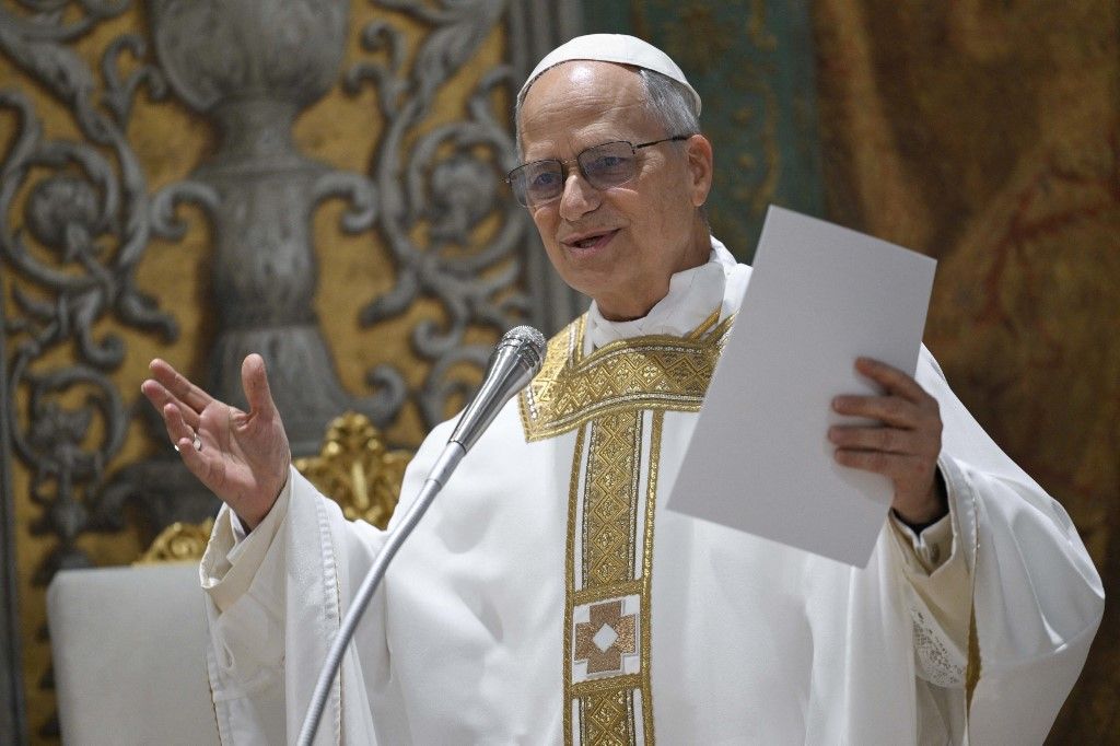 Papa Lav XIV.