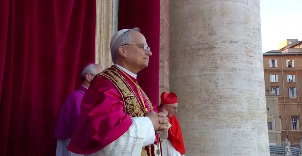 In Magazin: papa Lav XIV. - 6