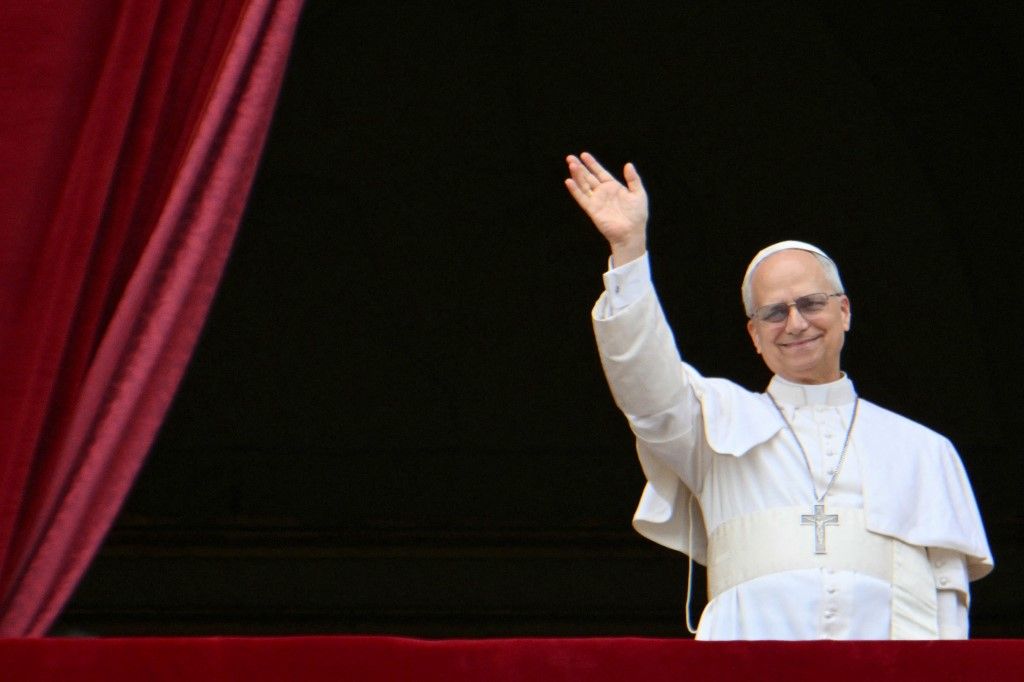 Papa Lav XIV.