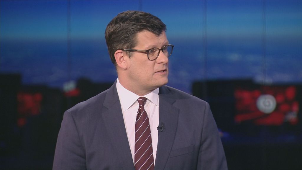 Hrvoje Krešić i voditelji Dnevnika Nove TV