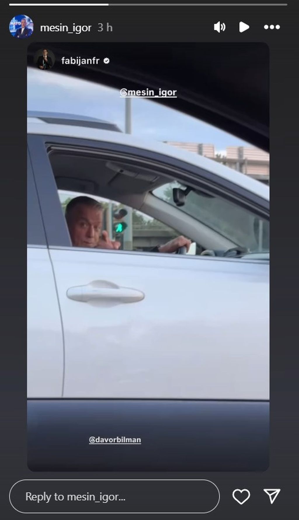 Igor Mešin na Instagramu