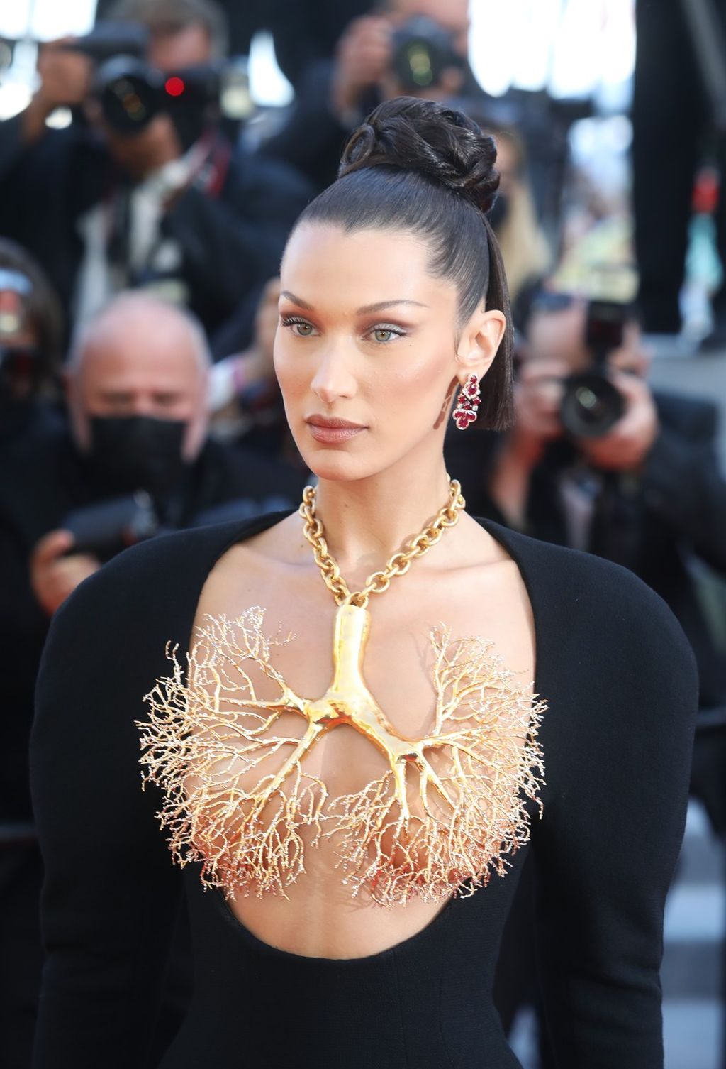 Bella Hadid - 7