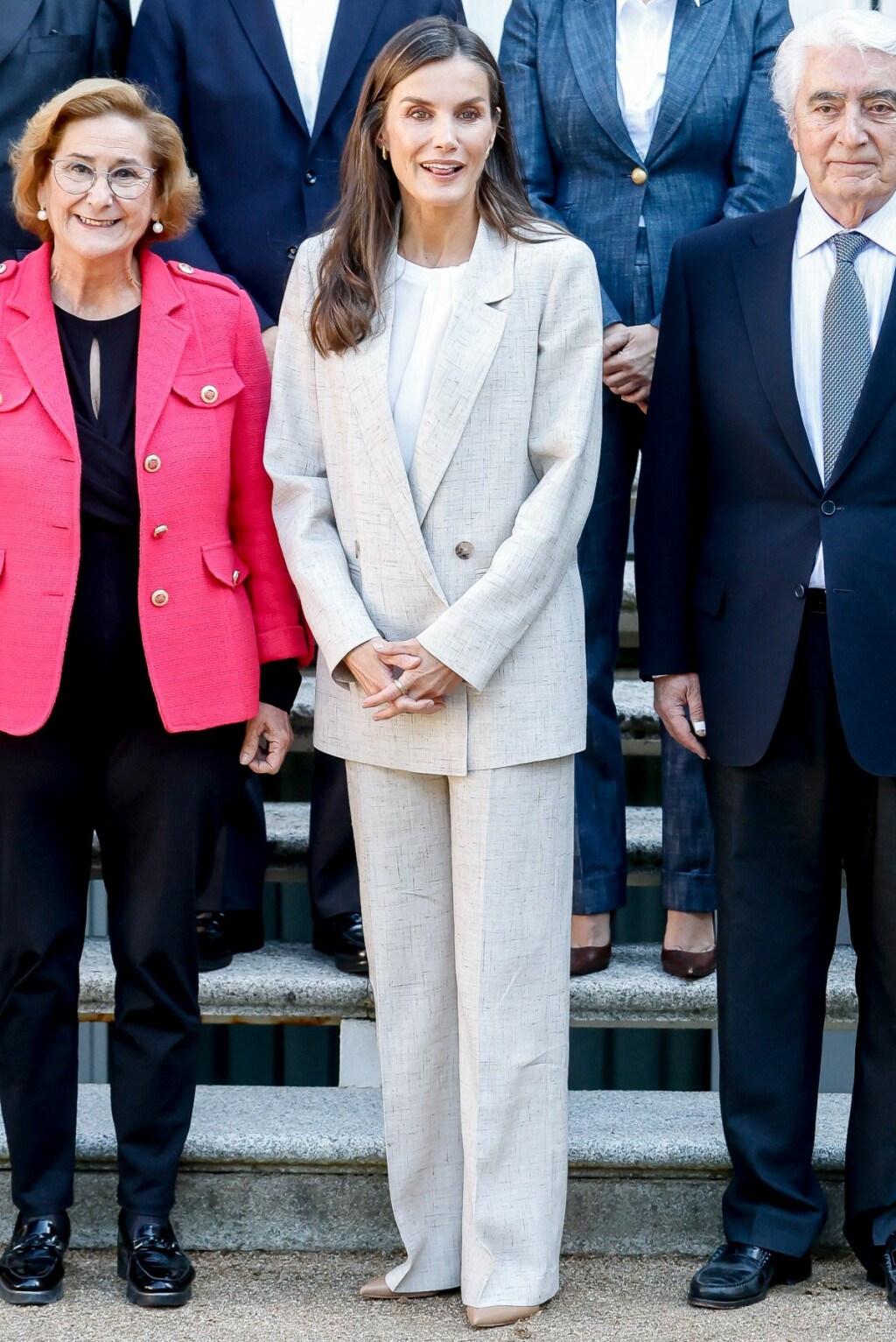 Kraljica Letizia u bež odijelu