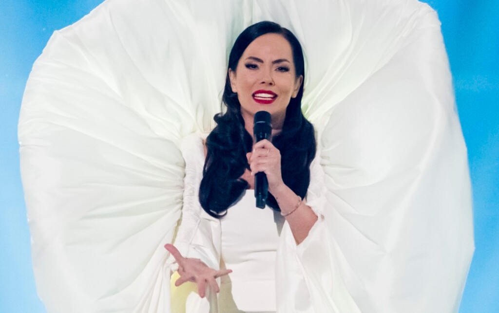 Crnogorska predstavnica Nina Žižić u drugom polufinalu Eurosonga 2025.