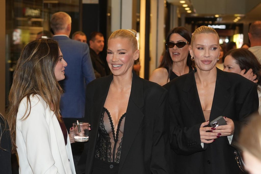 Nataša Bekvalac i sestra Kristina