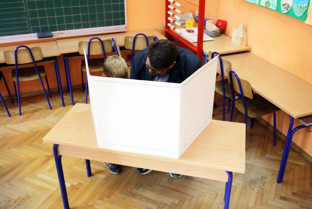 Peđa Grbin s obitelji - 5
