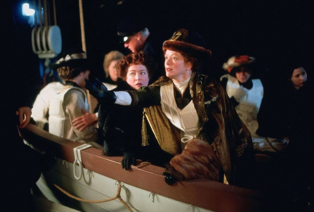 Frances Fisher u filmu ''Titanik'' - 4