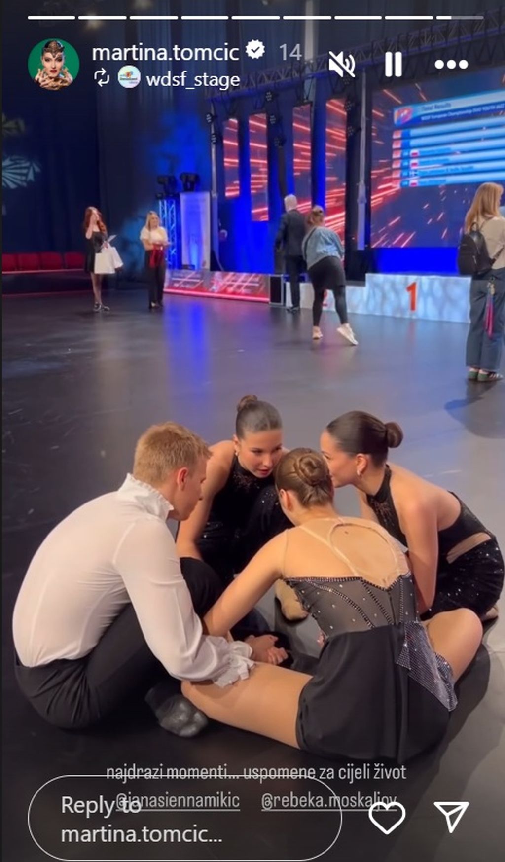 Martina Tomčić na Instagramu - 1