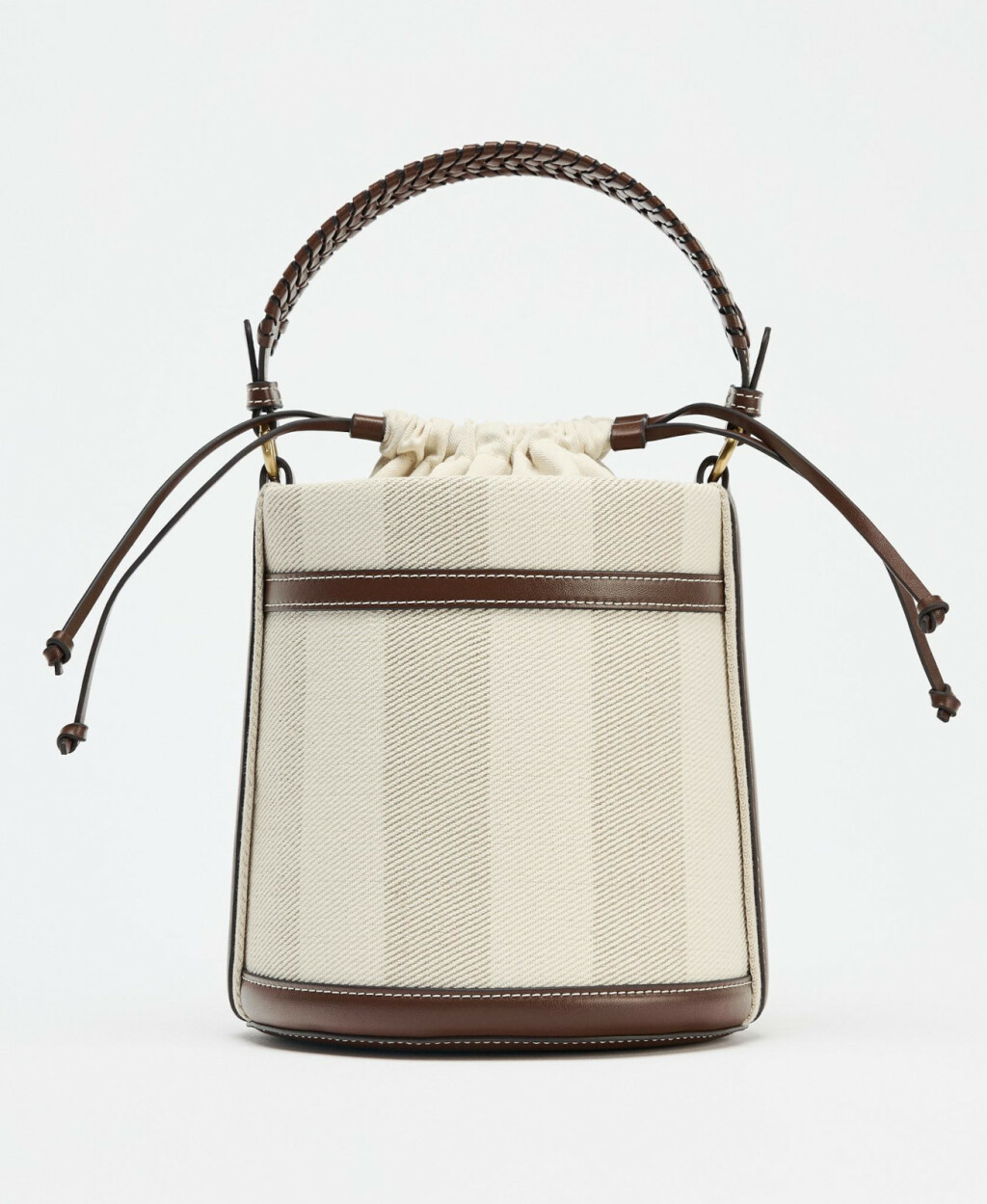 Zara, 29,95 eura