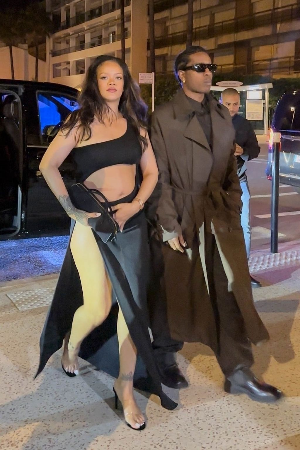 Rihanna - 4