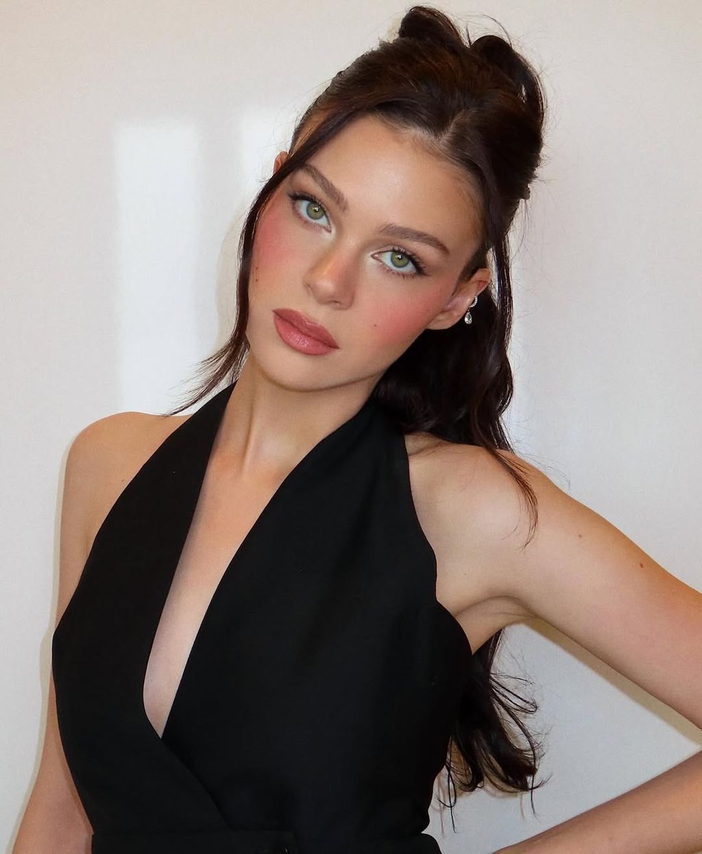 Nicola Peltz Beckham