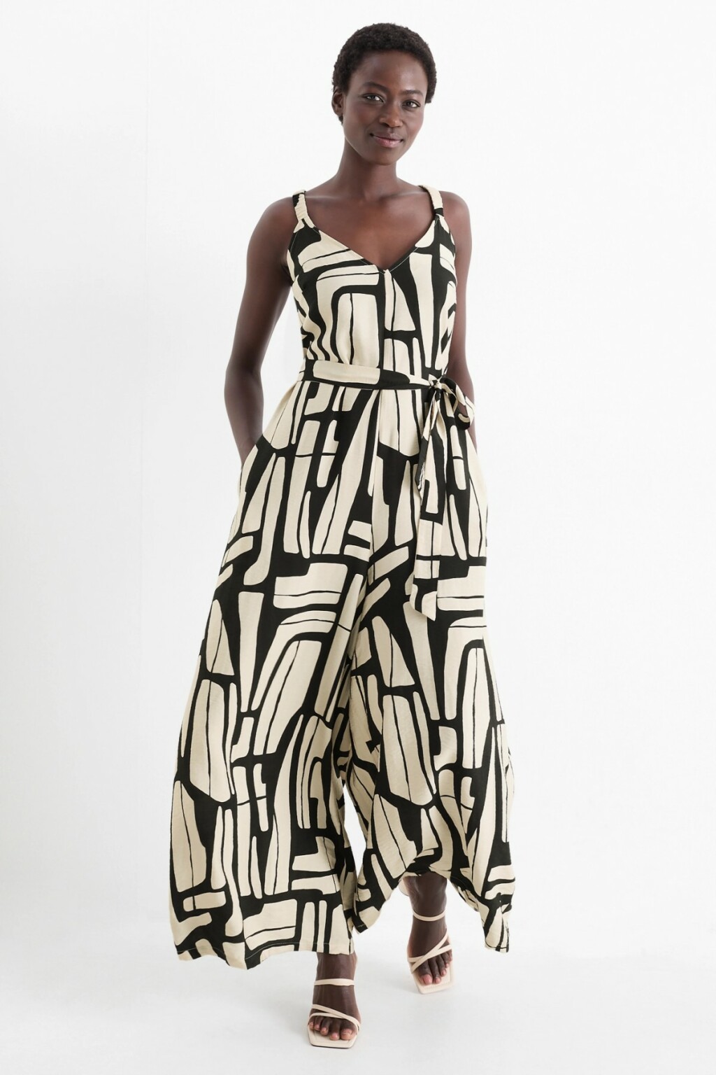 C&A, 29,99 eura