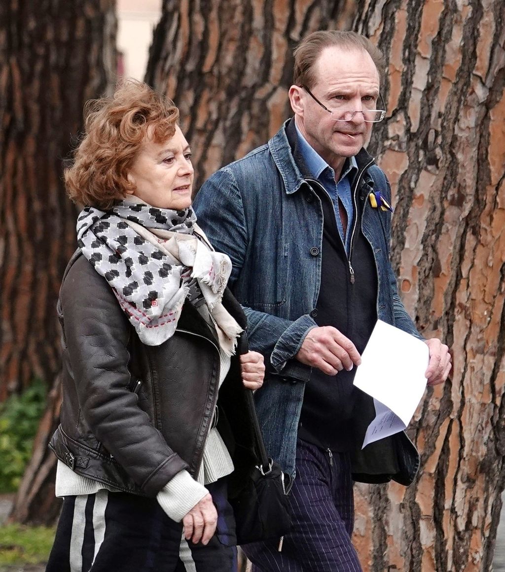 Ralph Fiennes i Francesca Annis - 2