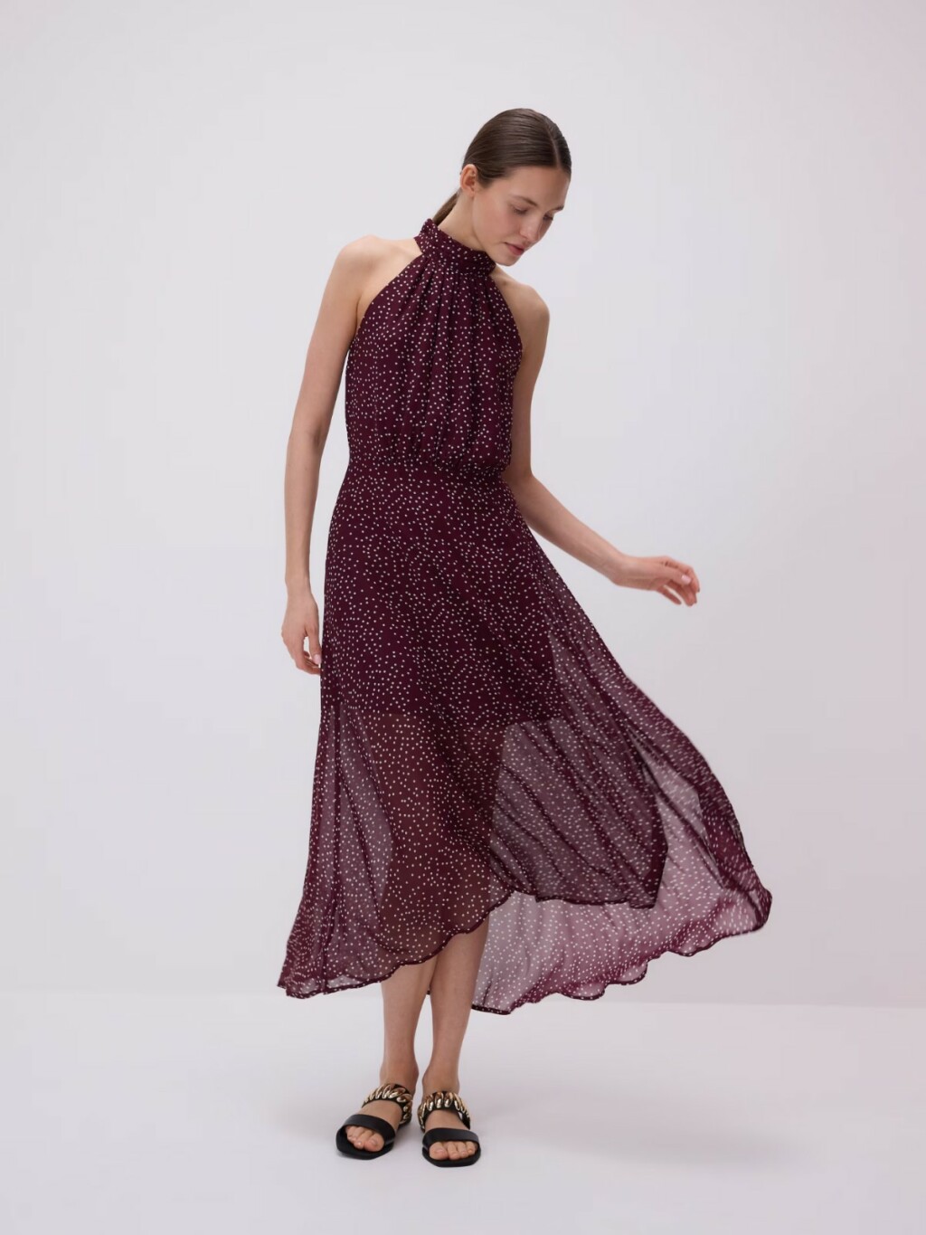 Reserved haljina s halter ovratnikom, 39,99 eura