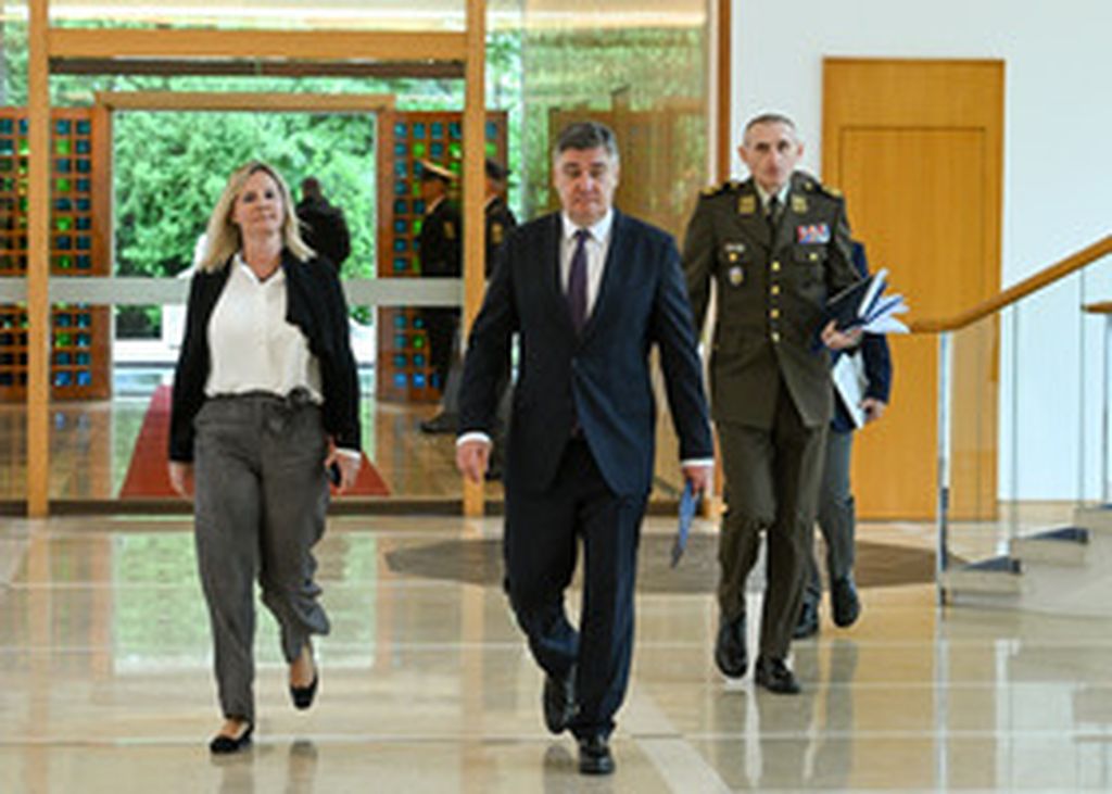 Sjednica Vijeća za obranu - 4