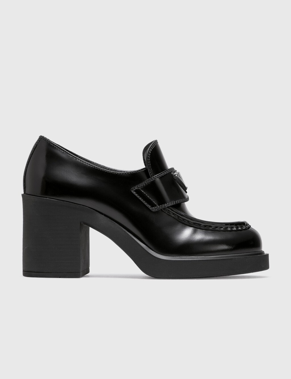 Loaferice modne kuće Prada