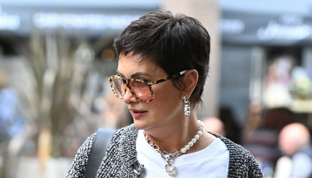 Leonarda Boban na zagrebačkoj špici u crnim balerinkama s mašnicom - 4