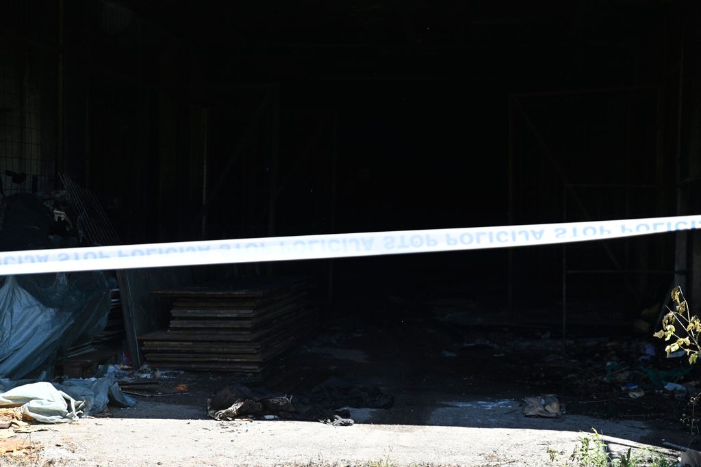 Zgarište nedovršene Sveučilišne bolnice u Blatu - 14