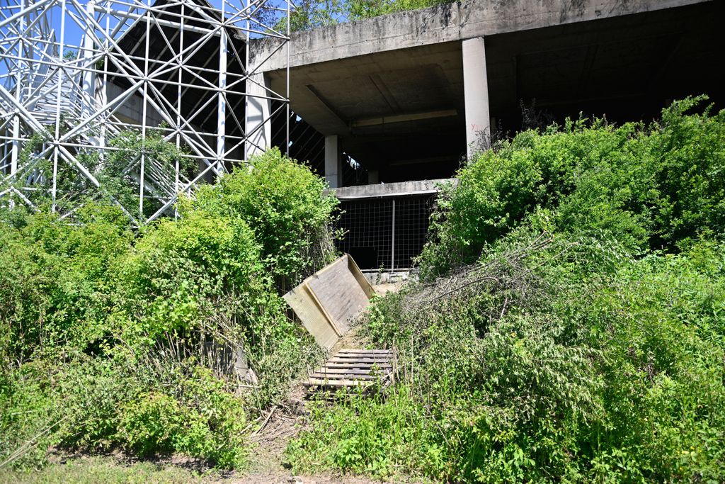 Zgarište nedovršene Sveučilišne bolnice u Blatu - 14