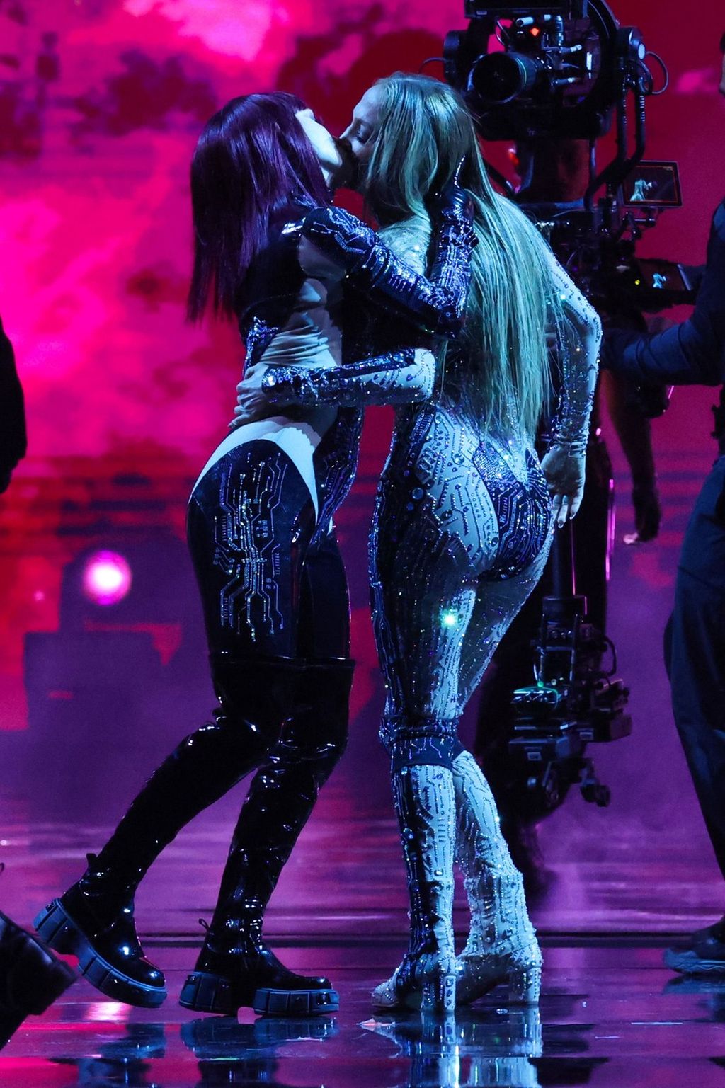 Jennifer Lopez - 7
