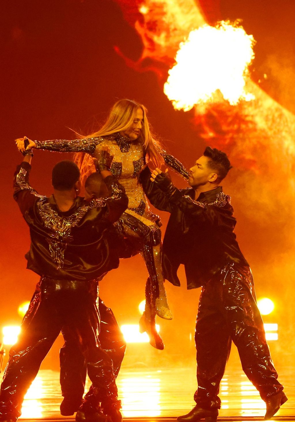 Jennifer Lopez - 8