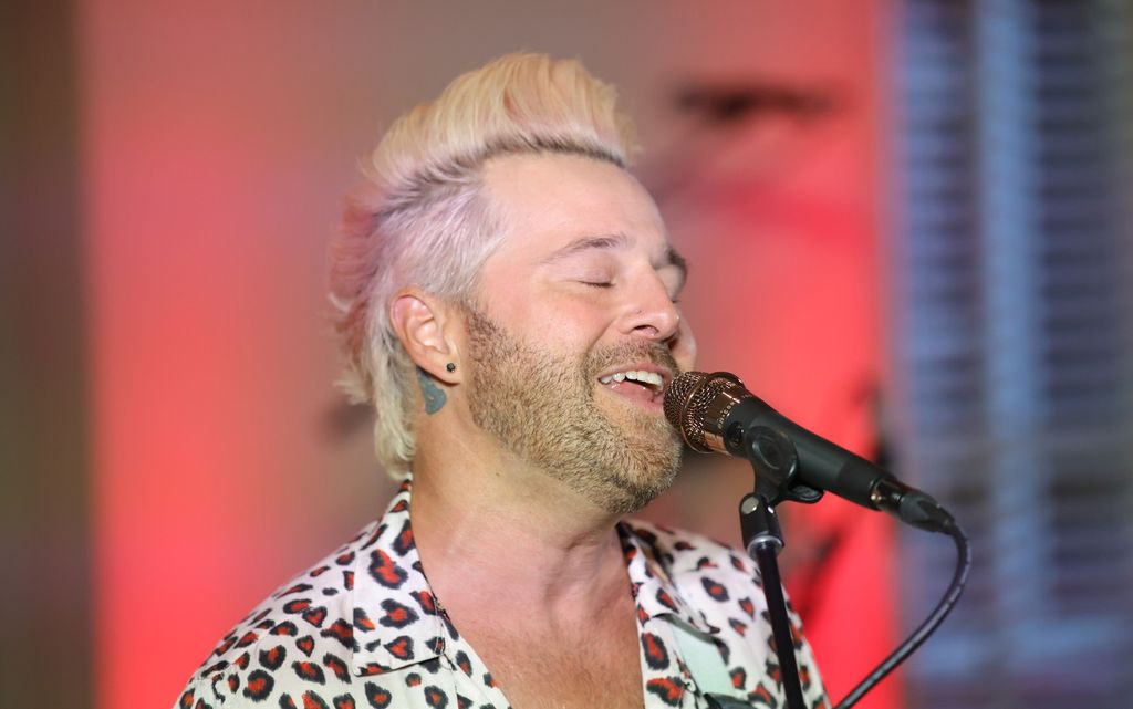 Ryan Cabrera - 7
