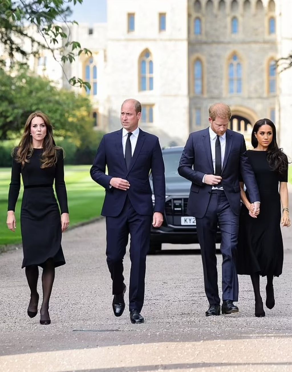 William i Harry sa suprugama - 2
