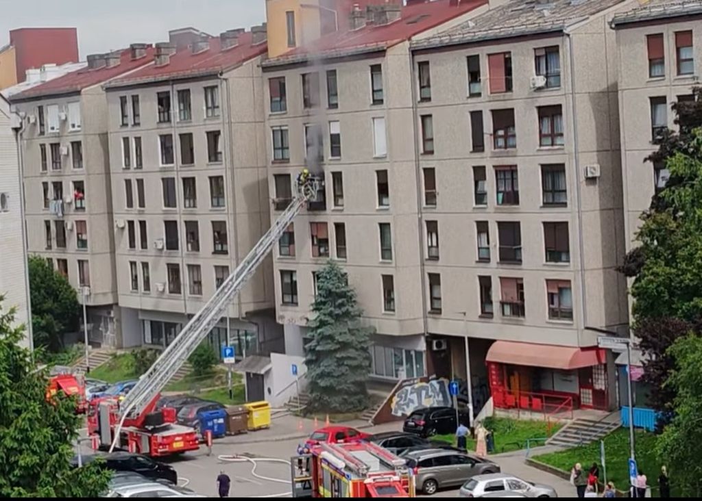 Požar stana u Španskom - 2