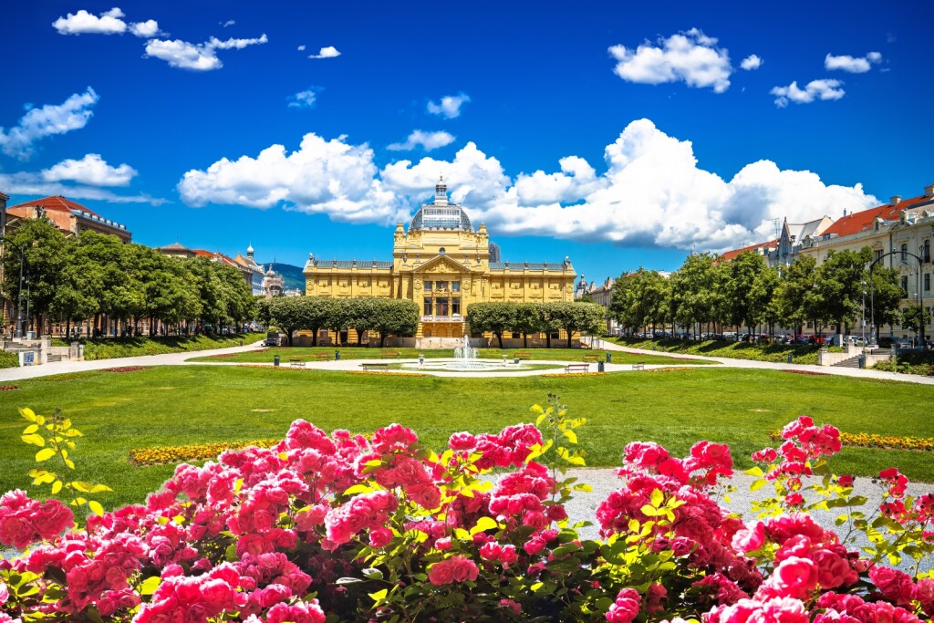 Trg kralja Tomislava, Zagreb