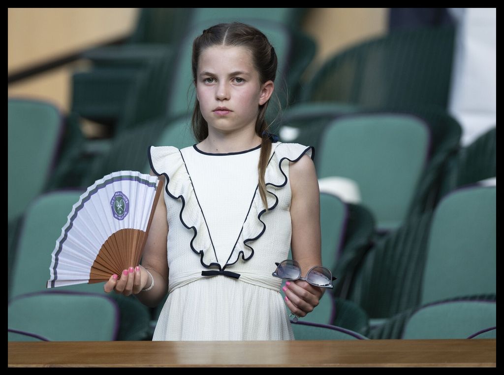 princeza Charlotte - 2