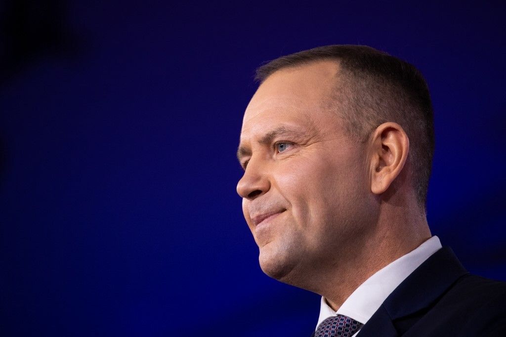 Štand Zondacrypto mijenjačnice i Donald Tusk