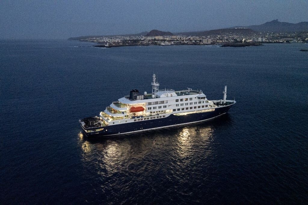 Kruzer MV Hondius